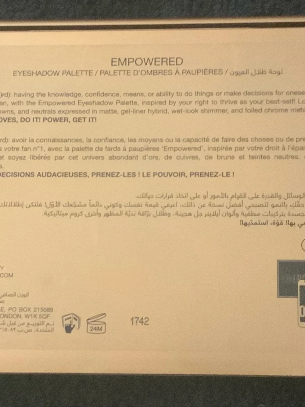 HUDA BEAUTY Empowered Eyeshadow Palette